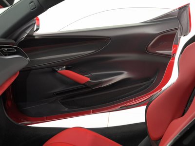 2021 FERRARI SF90 STRADALE 缩略图 32