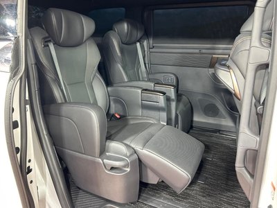 TOYOTA ALPHARD - 10