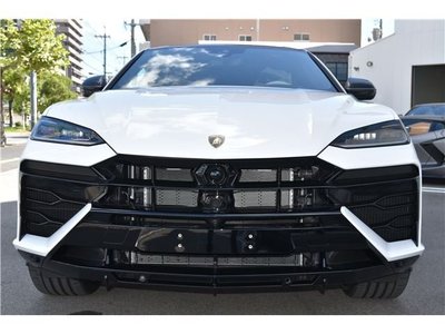 2026 Lamborghini URUS 照片 1