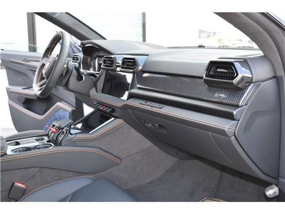 صورة مصغرة 36 لـ 2026 Lamborghini URUS