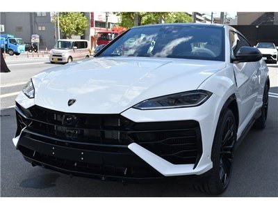 2026 Lamborghini URUS 照片 8