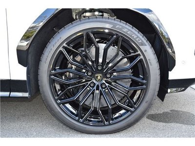 صورة مصغرة 19 لـ 2026 Lamborghini URUS