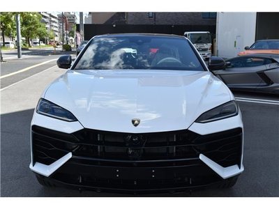 2026 Lamborghini URUS 照片 5