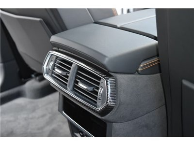 صورة مصغرة 48 لـ 2026 Lamborghini URUS