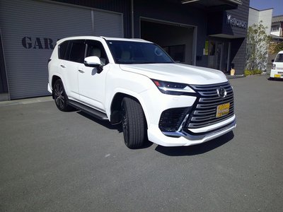 LEXUS LX - 10