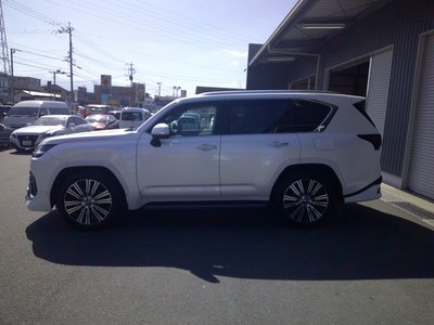LEXUS LX - 5
