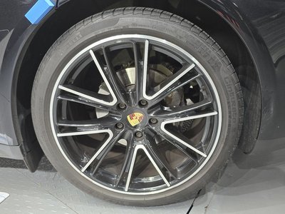 صورة 8 لـ 2020 Porsche PANAMERA