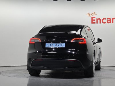 2022 Tesla MODEL Y — фото 4