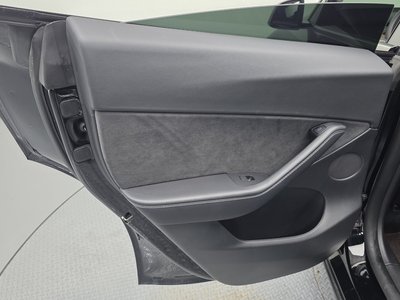 2022 Tesla MODEL Y — миниатюра 15