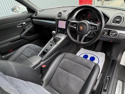 PORSCHE 718 - 3