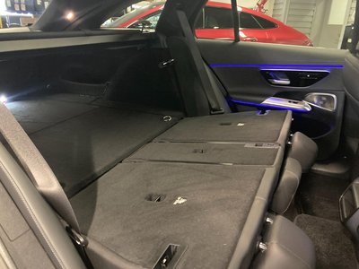 2025 Mercedes-BENZ E-CLASS — миниатюра 12