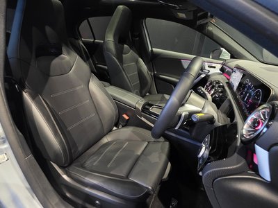 MERCEDES-BENZ A-CLASS - 8