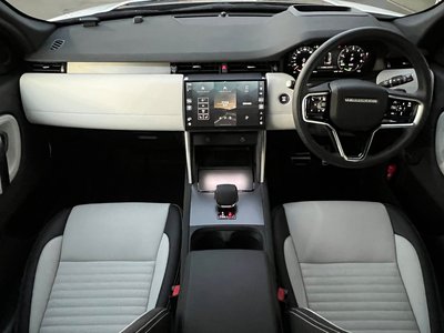 LAND ROVER DISCOVERY SPORT - 8