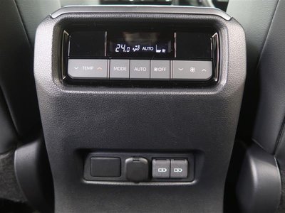 صورة مصغرة 26 لـ 2024 Toyota LAND CRUISER 250