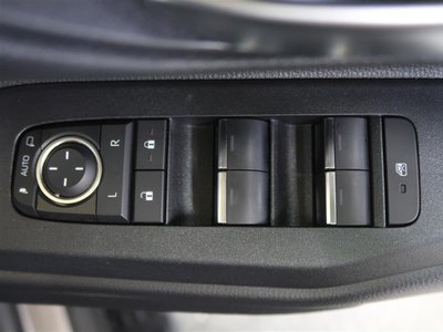 صورة مصغرة 30 لـ 2024 Toyota LAND CRUISER 250