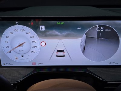 GENESIS GV80 - 8