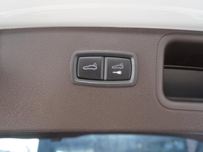 2020 Porsche MACAN 缩略图 58