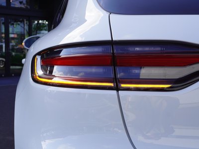 2020 Porsche MACAN 缩略图 48
