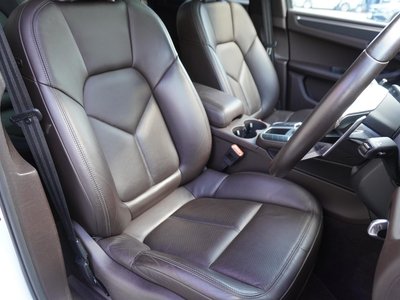 2020 Porsche MACAN 缩略图 12