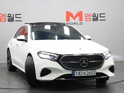 MERCEDES-BENZ E-CLASS - 5