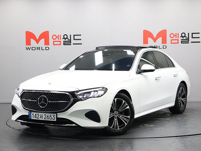 MERCEDES-BENZ E-CLASS - 1