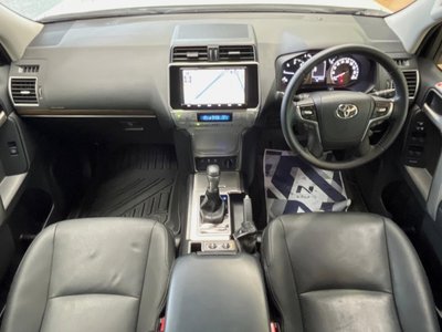 TOYOTA LAND CRUISER PRADO - 2