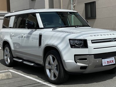 LAND ROVER DEFENDER - 3