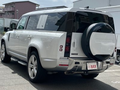 LAND ROVER DEFENDER - 6