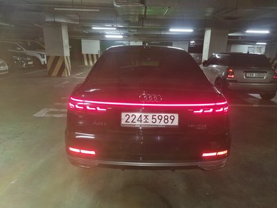 صورة 4 لـ 2021 AUDI A8