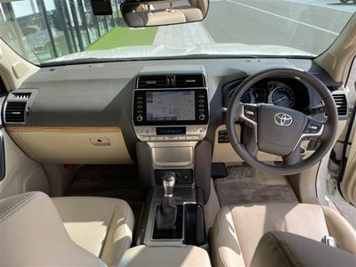 TOYOTA LAND CRUISER PRADO - 2