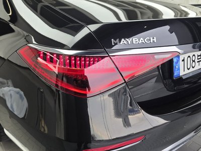 MERCEDES-BENZ S-CLASS - 10