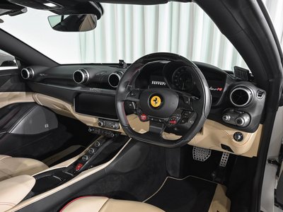 FERRARI PORTOFINO - 3