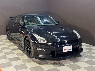 NISSAN GT-R - 6