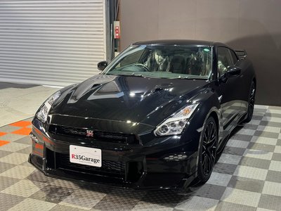 NISSAN GT-R - 10