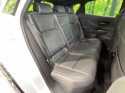 TOYOTA CROWN SPORT - 9