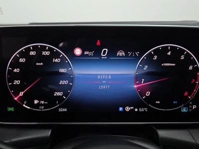 MERCEDES-BENZ GLC - 8