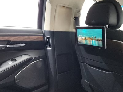 صورة مصغرة 27 لـ 2020 Genesis G90