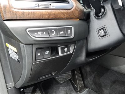 صورة مصغرة 30 لـ 2020 Genesis G90