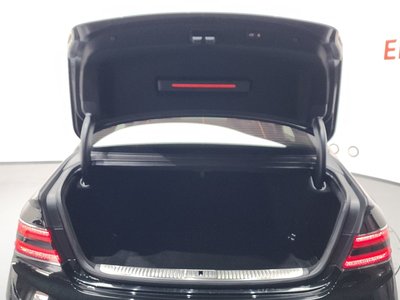 صورة مصغرة 26 لـ 2020 Genesis G90