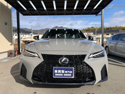 LEXUS IS - 6