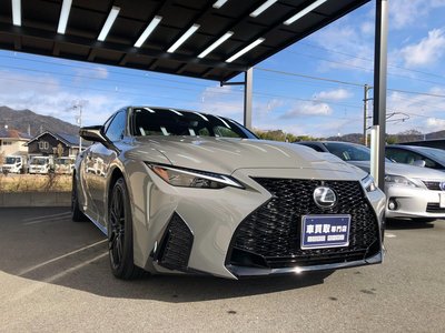 LEXUS IS - 7