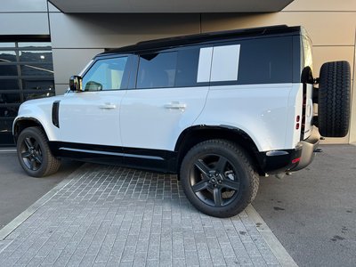 LAND ROVER DEFENDER - 6