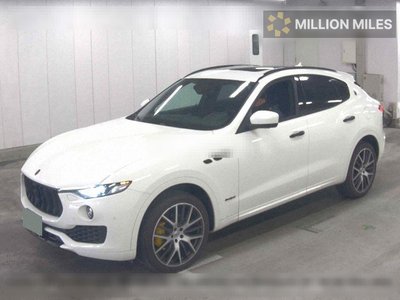 MASERATI LEVANTE - 4