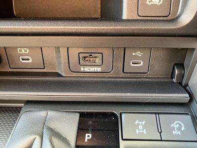 2025 Toyota LAND CRUISER 300 缩略图 30