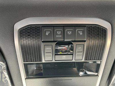 2025 Toyota LAND CRUISER 300 缩略图 44
