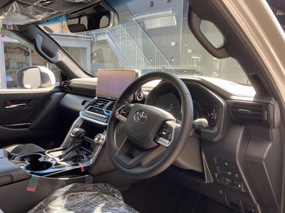 2025 Toyota LAND CRUISER 300 缩略图 22