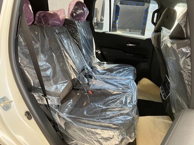 2025 Toyota LAND CRUISER 300 缩略图 15
