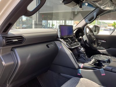 2025 Toyota LAND CRUISER 300 缩略图 19