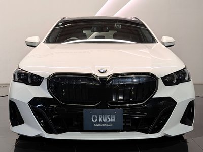 BMW 5 SERIES TOURING - 9