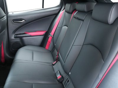 صورة مصغرة 39 لـ 2023 Lexus UX